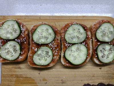 Sumuštiniai su sudžuku ir spanguolių padažu Žingsnis 3