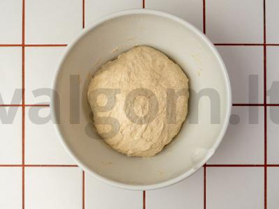 Ruginė duona ant rauginto Žingsnis 3