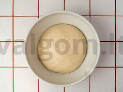 Ruginė duona ant rauginto Žingsnis 4