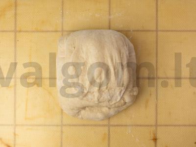 Ruginė duona ant rauginto Žingsnis 9