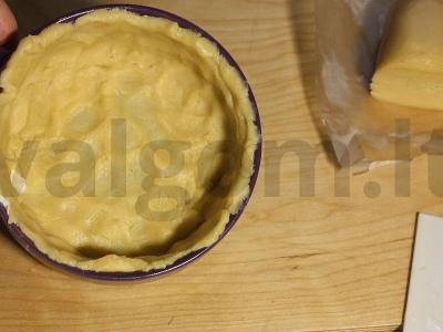 Namų smėlinis pyragas su rikota, obuoliais ir medumi Žingsnis 2