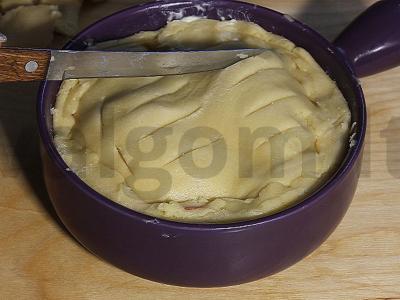 Namų smėlinis pyragas su rikota, obuoliais ir medumi Žingsnis 8