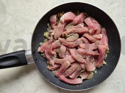 Kiaulienos šnicelis Žingsnis 4