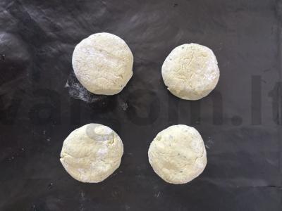 Žalios varškės bandelės su rukola Žingsnis 10