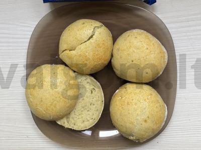 Žalios varškės bandelės su rukola pagrindine nuotrauka