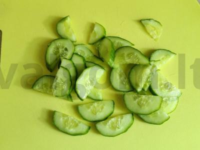 Vištienos ir pomidorų salotas su garstyčių padažu Žingsnis 1