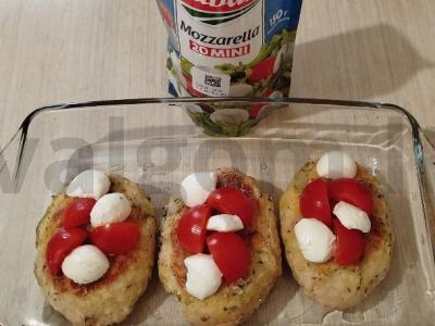 Vištienos kotletai su mocarela ir vyšniniais pomidorais Žingsnis 6