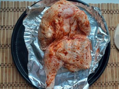 Vištiena su paprika, gvazdikėliais ir česnaku Žingsnis 4