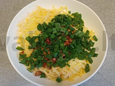 Bulviniai blynai su voveraitėmis ir žaliu svogūnu Žingsnis 5