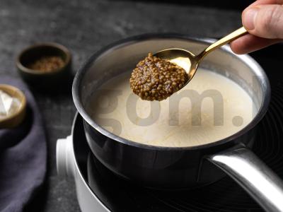 Vištienos šlaunelės su alyvuogėmis ir kaparėliais Žingsnis 5