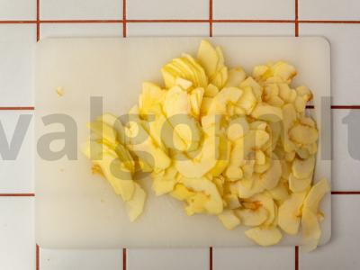 „Nematomas“ obuolių pyragas Žingsnis 6