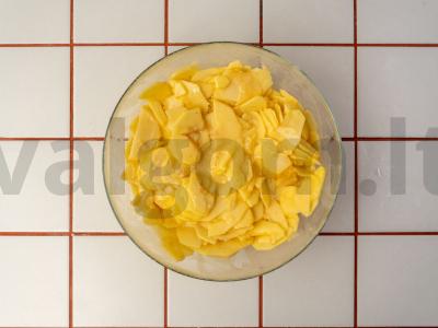 „Nematomas“ obuolių pyragas Žingsnis 7