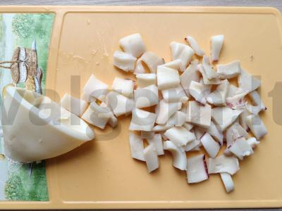 Salotos su kalmaru, kukurūzais ir apelsinu Žingsnis 2