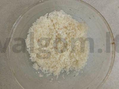 Aštrūs suktinukai su feta sūriu Žingsnis 1