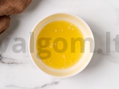 Sūrio pyragas su abrikosais Žingsnis 2