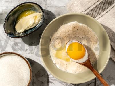 Mielinis duonos pyragas su aguonomis ir kreminiu sūriu Žingsnis 2