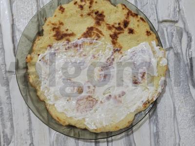 Cukinijų blynas su varškės sūriu ir pomidoru Žingsnis 7