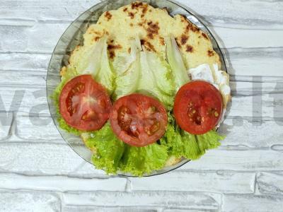 Cukinijų blynas su varškės sūriu ir pomidoru Žingsnis 8