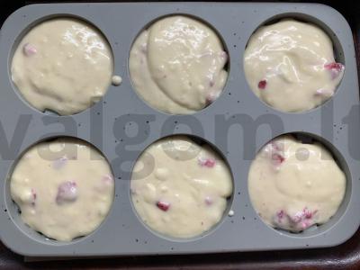 Vafliai su varškės sūriu ir braškėmis Žingsnis 5