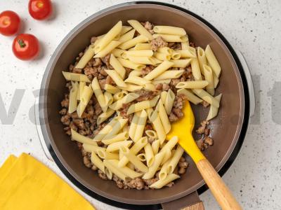 Makaronų ir daržovių apkepas Žingsnis 3