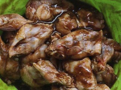 Vištienos sparneliai su barbekiu Žingsnis 3