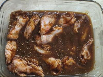 Vištienos sparneliai su barbekiu Žingsnis 4