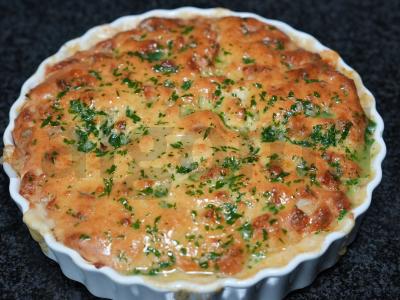 Sūrio biskvitas pagrindine nuotrauka