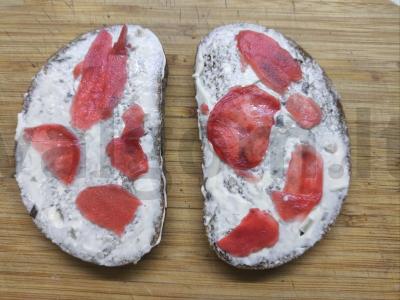 Sumuštiniai su sūriu, džiovintais pomidorais ir imbieru Žingsnis 2