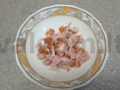 Sriuba su kviečių ir rūkytos vištienos Žingsnis 1