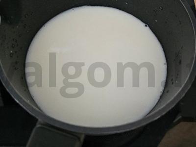 Avižinė košė su pienu ir vyšniomis Žingsnis 1