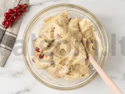 Muffinai su raudonosiomis serbentais Žingsnis 5