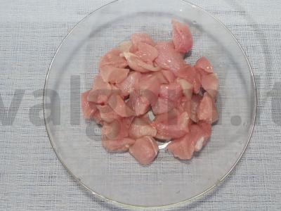 Keptas vištienos filė su bulvėmis ir prieskoniais Žingsnis 4