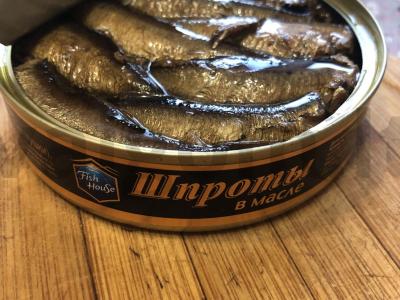 Sumuštiniai su šprotų ir pomidorų Žingsnis 2