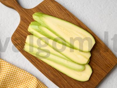 Cukinijų lazanja orkaitėje Žingsnis 1