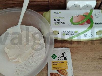 Mėlynių pyragas su grietine Žingsnis 1