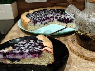 Mėlynių pyragas su grietine pagrindine nuotrauka