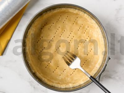 Smėlinis pyragas su varške ir vyšniomis Žingsnis 4