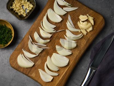 Troškinta kiauliena padaže Žingsnis 1