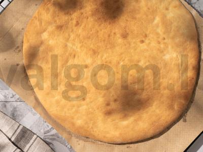 Pica su lašiša ir vyšniniais pomidorais Žingsnis 4