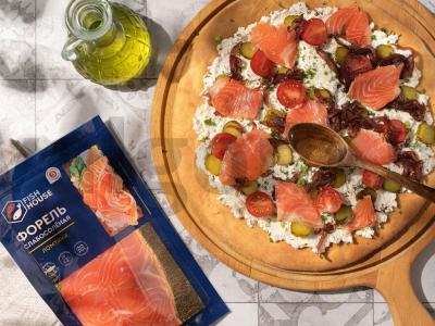 Pica su lašiša ir vyšniniais pomidorais Žingsnis 9