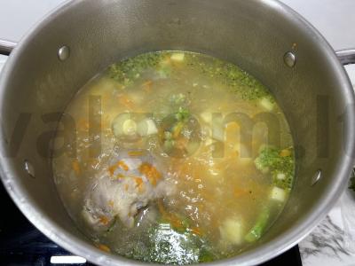 Sotūs brokolių ir kvinojos sriuba Žingsnis 6