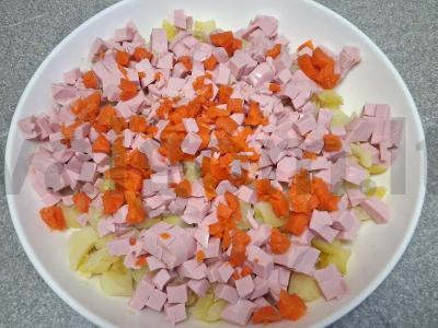 Salotas „Stolichny“ per 35 minučių Žingsnis 3