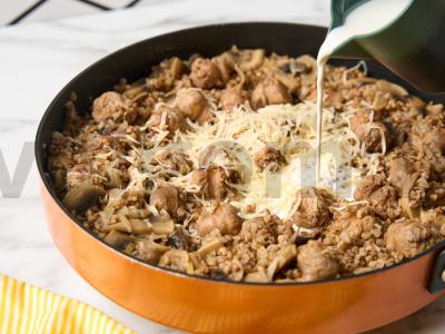 Grikių risotto su dešrelėmis ir grybais Žingsnis 6