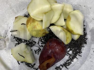 Slyvų arbata su liepa Žingsnis 3