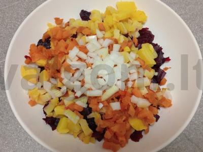 Vinegretas su marinuotais grybais Žingsnis 4