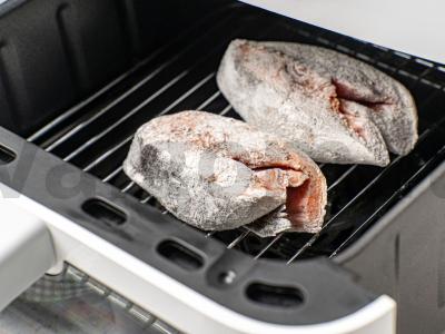 Lašišų steikai oro grilyje Žingsnis 3