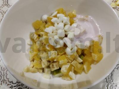 Originalus salotas su kriauše, apelsinu ir mocarela Žingsnis 5