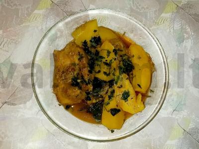 Kiaulienos krūtinėlė su bulvėmis aluje pagrindine nuotrauka