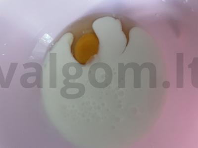 Namų meduoliai su kefyru Žingsnis 1