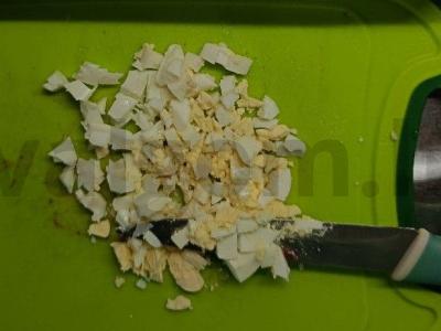 Aštrus salotas su čuka, kiaušiniu ir jautiena Žingsnis 2